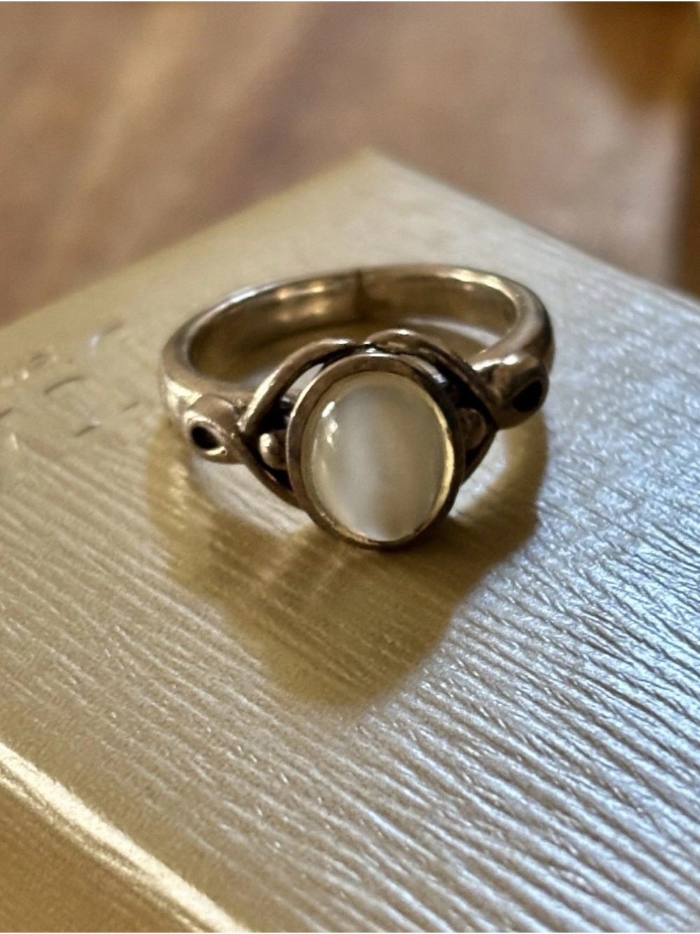 Elegant Sterling Silver Mother Of Pearl Abalone Ring Size 7